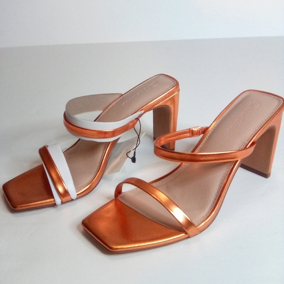 Avery Women's Two Strap High Heel Sandals, Sz.8, MetallicOrange- The Drop - Picture 13 of 16